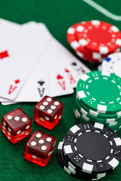 aplikasi hometogel Togel 4D interface showing number selection and draw schedule
